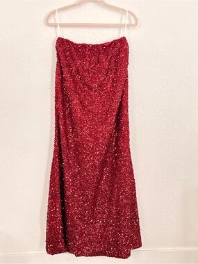 Red Strapless Red Sequin Formal Dress Size 16 NWT Ryanth Brand